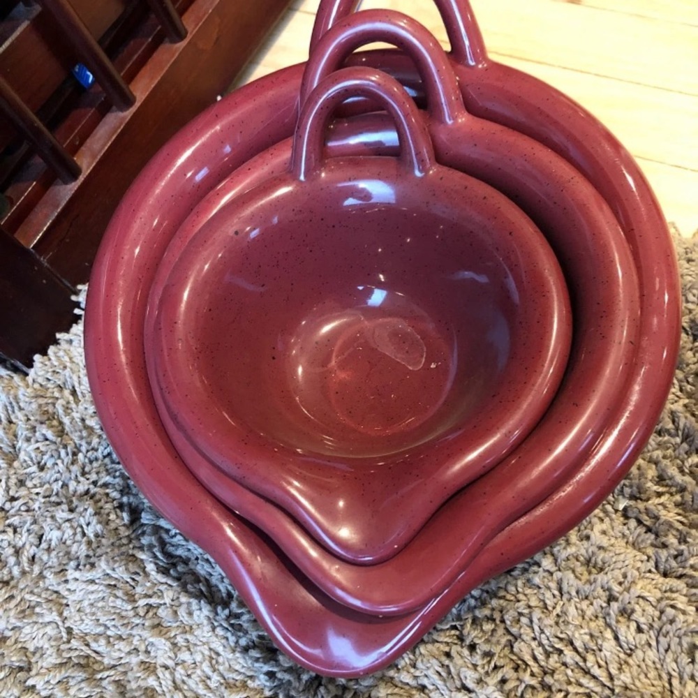 Kitchen bowls